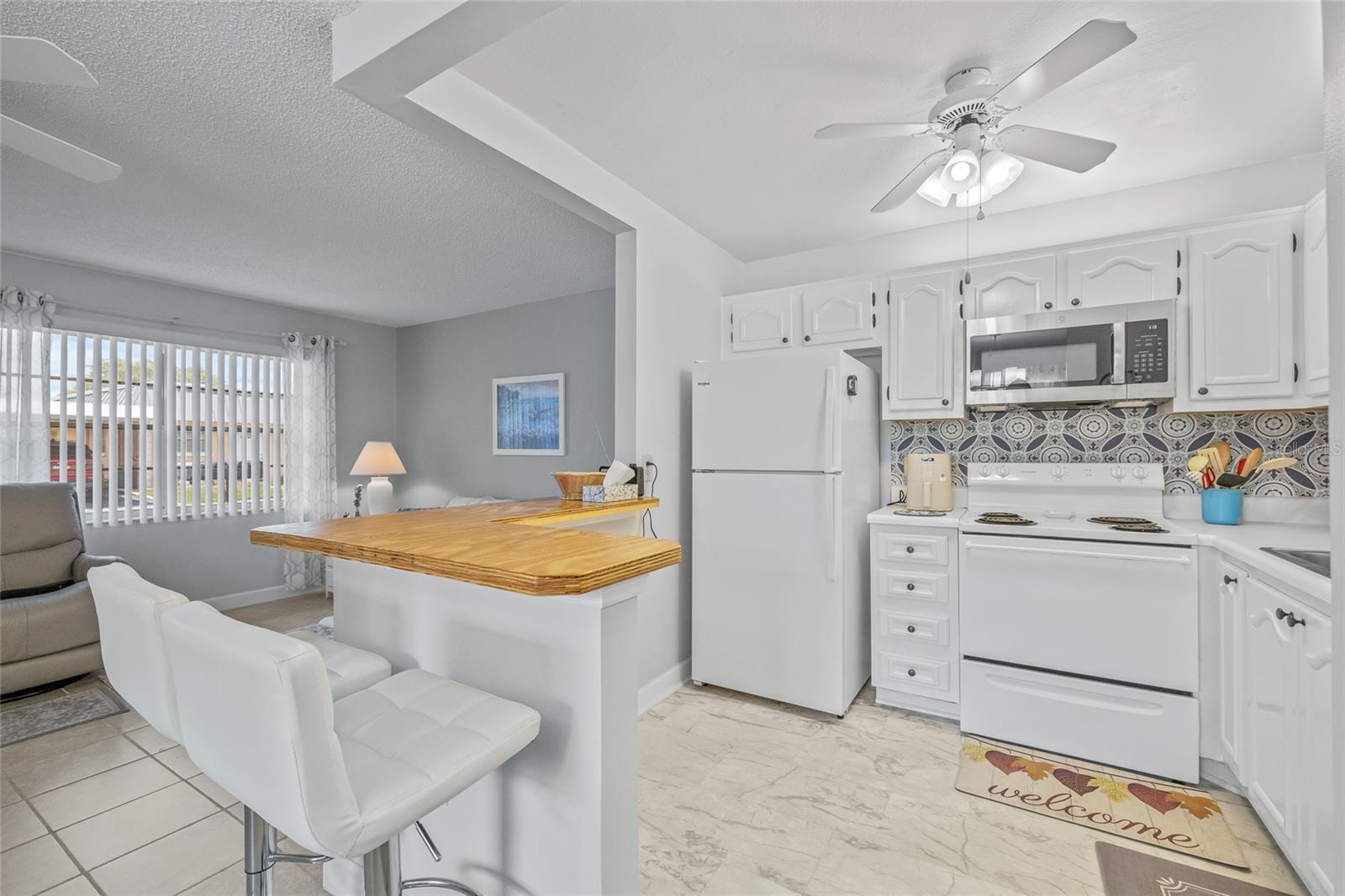 Image 9 of 34 For 11923 Boynton Lane B