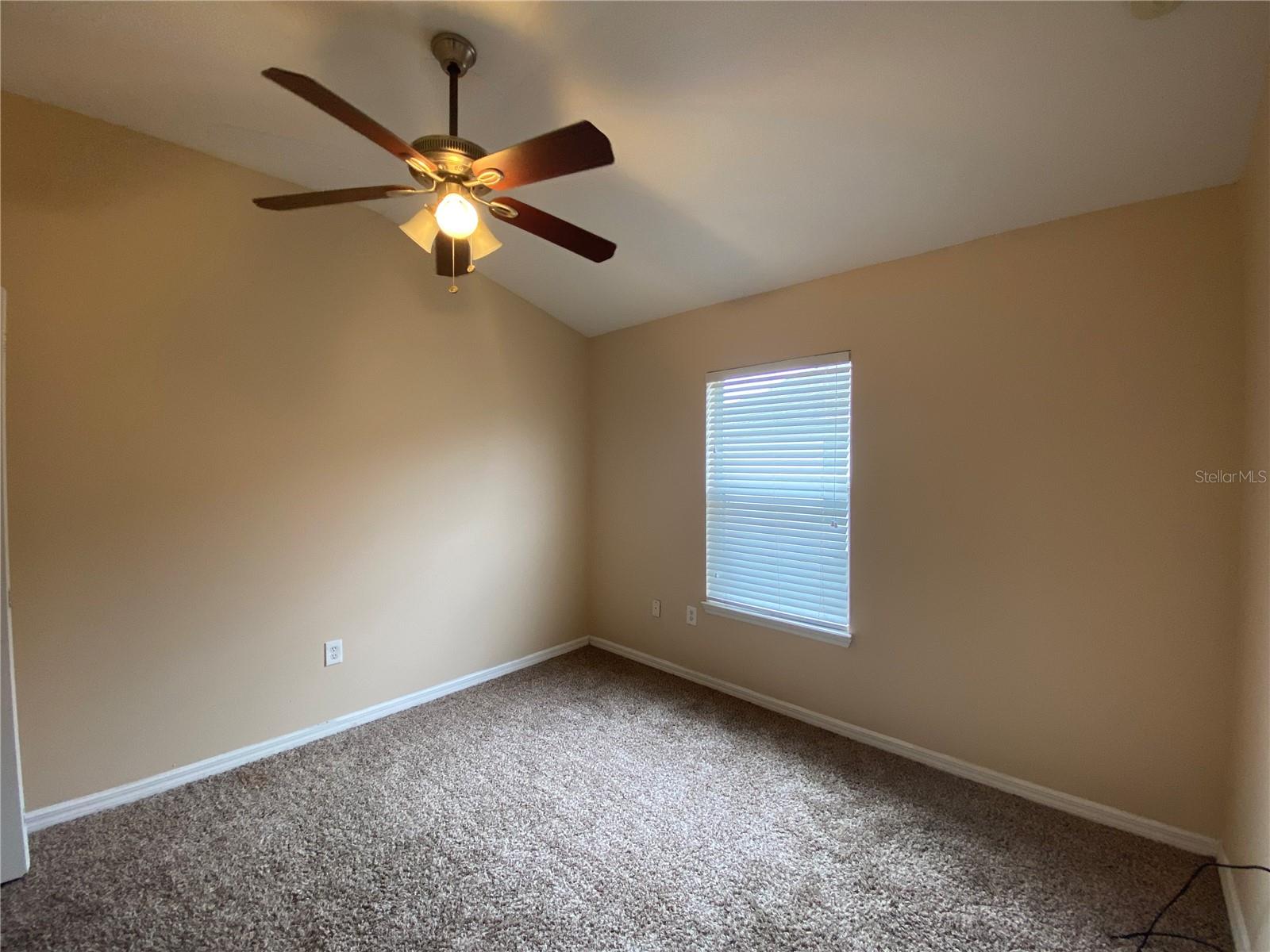 Image 11 of 27 For 6660 Goldenrod Road B