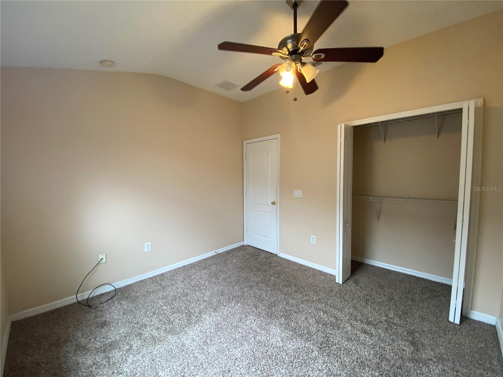 Image 12 of 27 For 6660 Goldenrod Road B
