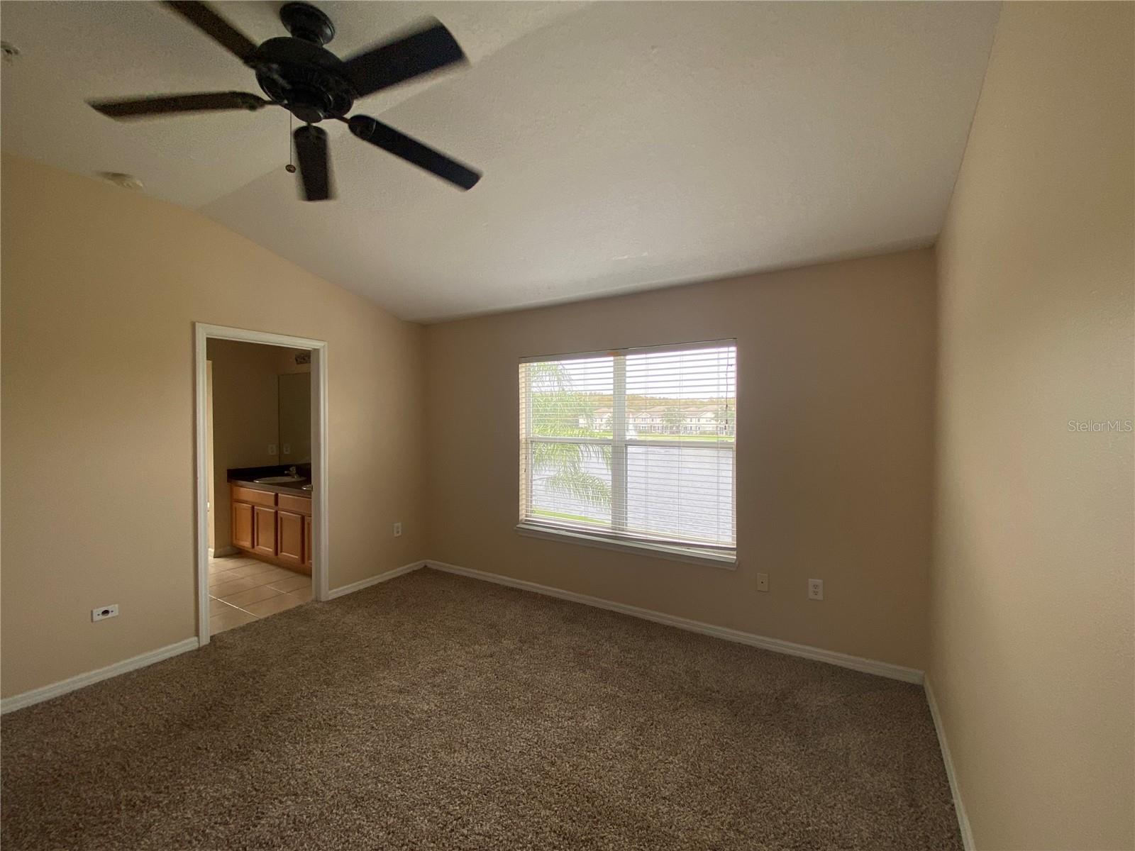 Image 15 of 27 For 6660 Goldenrod Road B