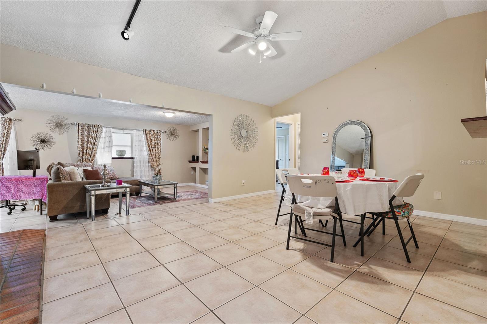 Image 7 of 20 For 2753 Beckwith Street