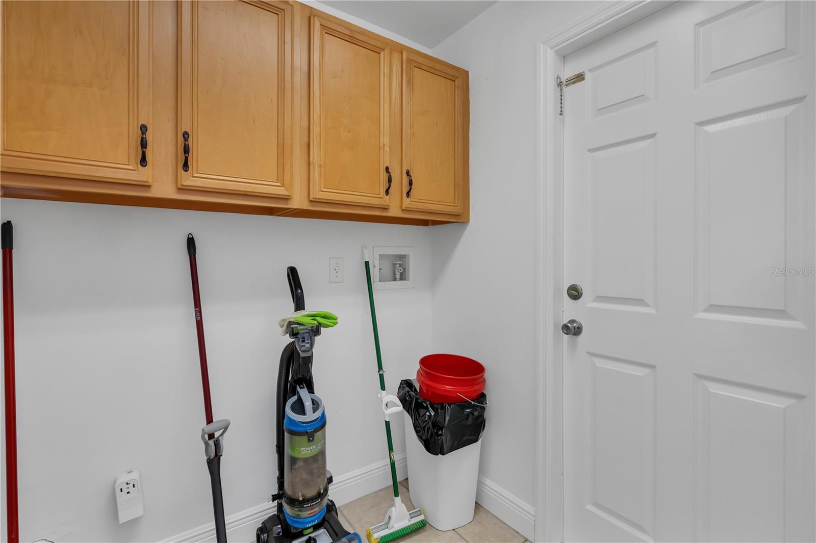 Image 17 of 58 For 12713 Pine Arbor Drive