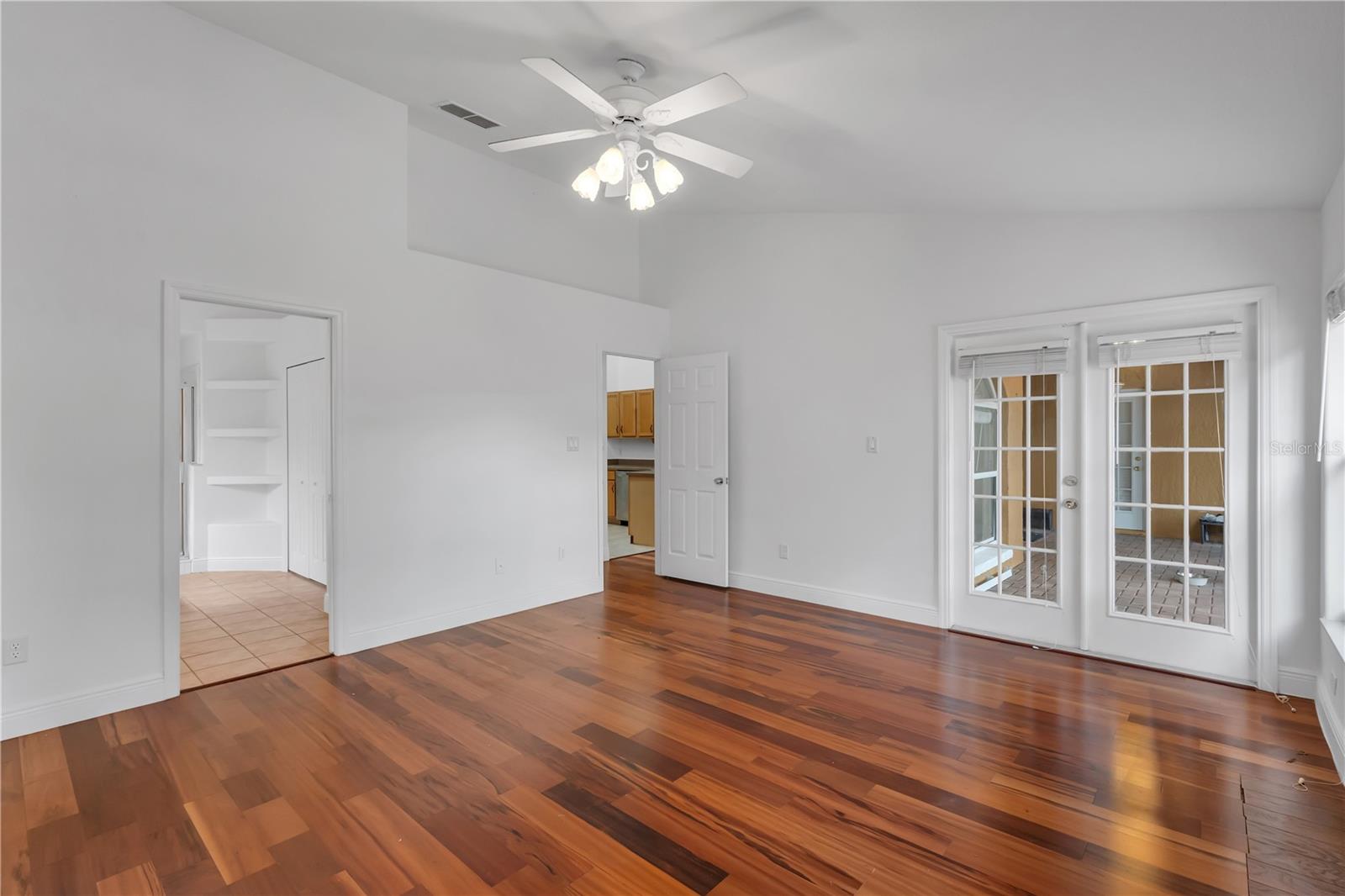 Image 21 of 58 For 12713 Pine Arbor Drive