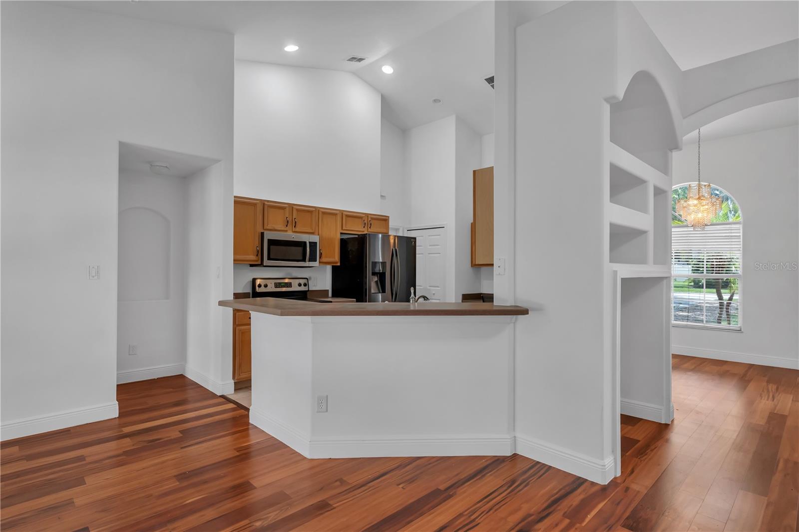 Image 5 of 58 For 12713 Pine Arbor Drive
