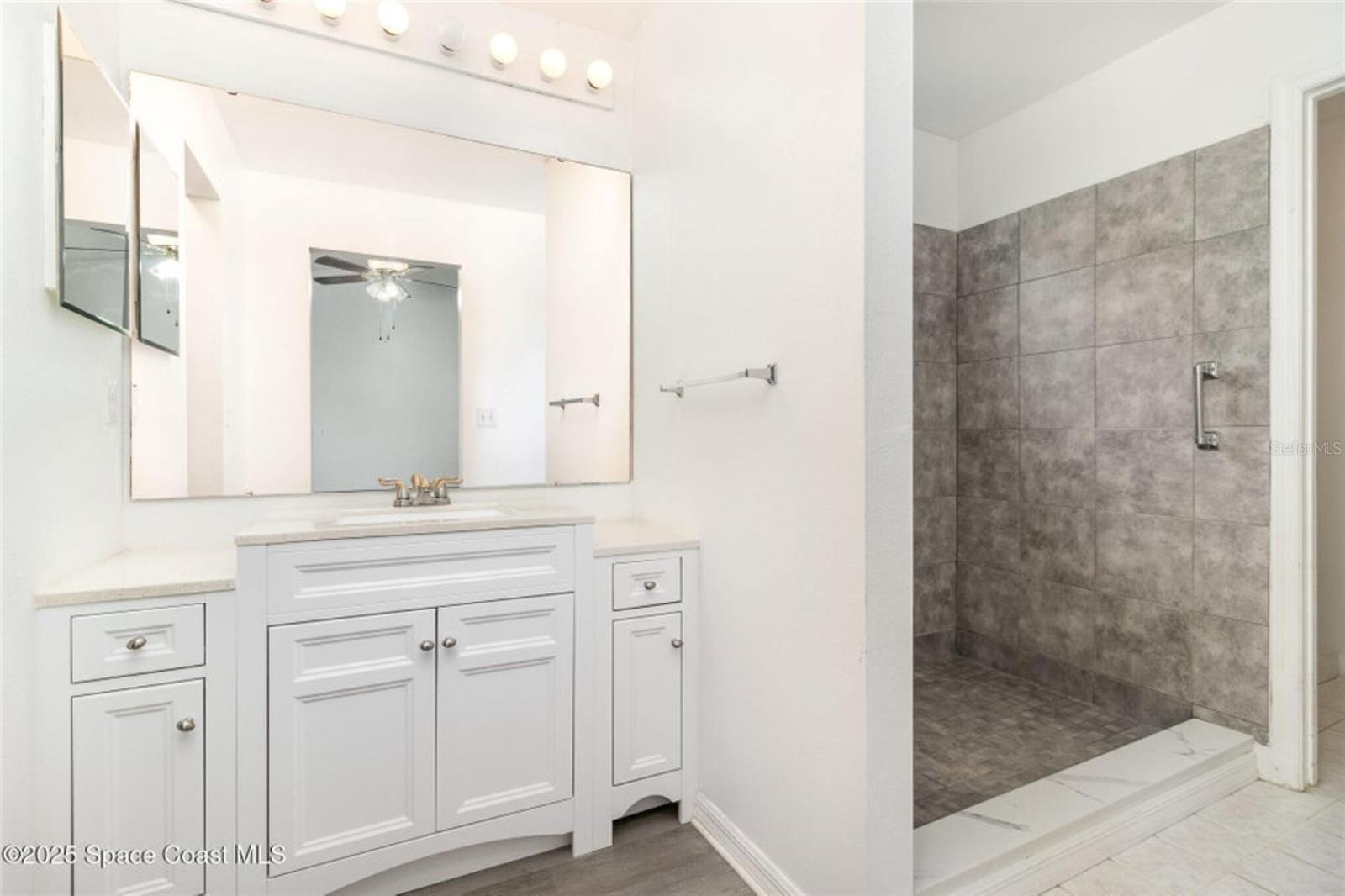 Image 15 of 26 For 6856 Buxton Avenue