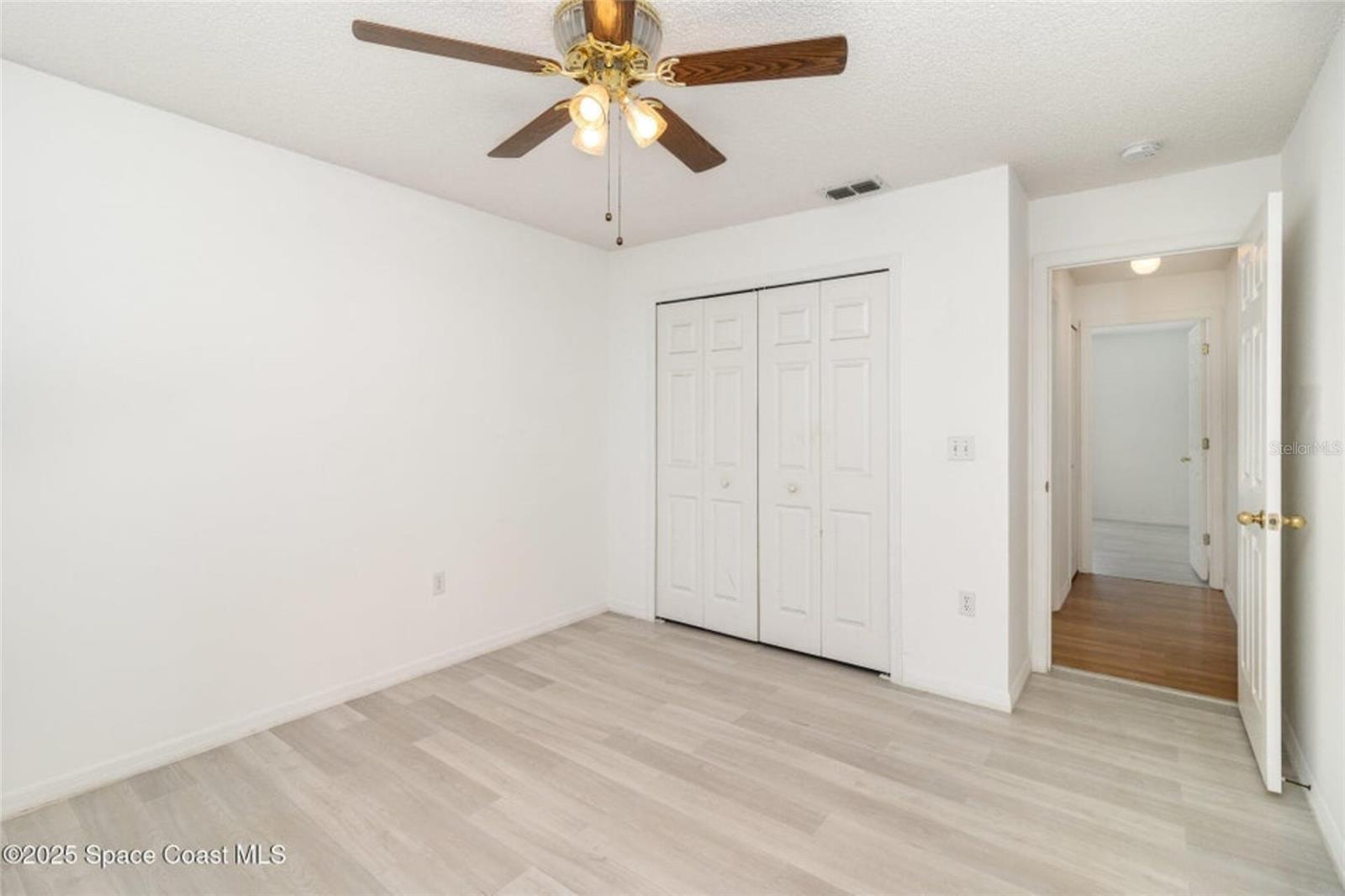 Image 19 of 26 For 6856 Buxton Avenue