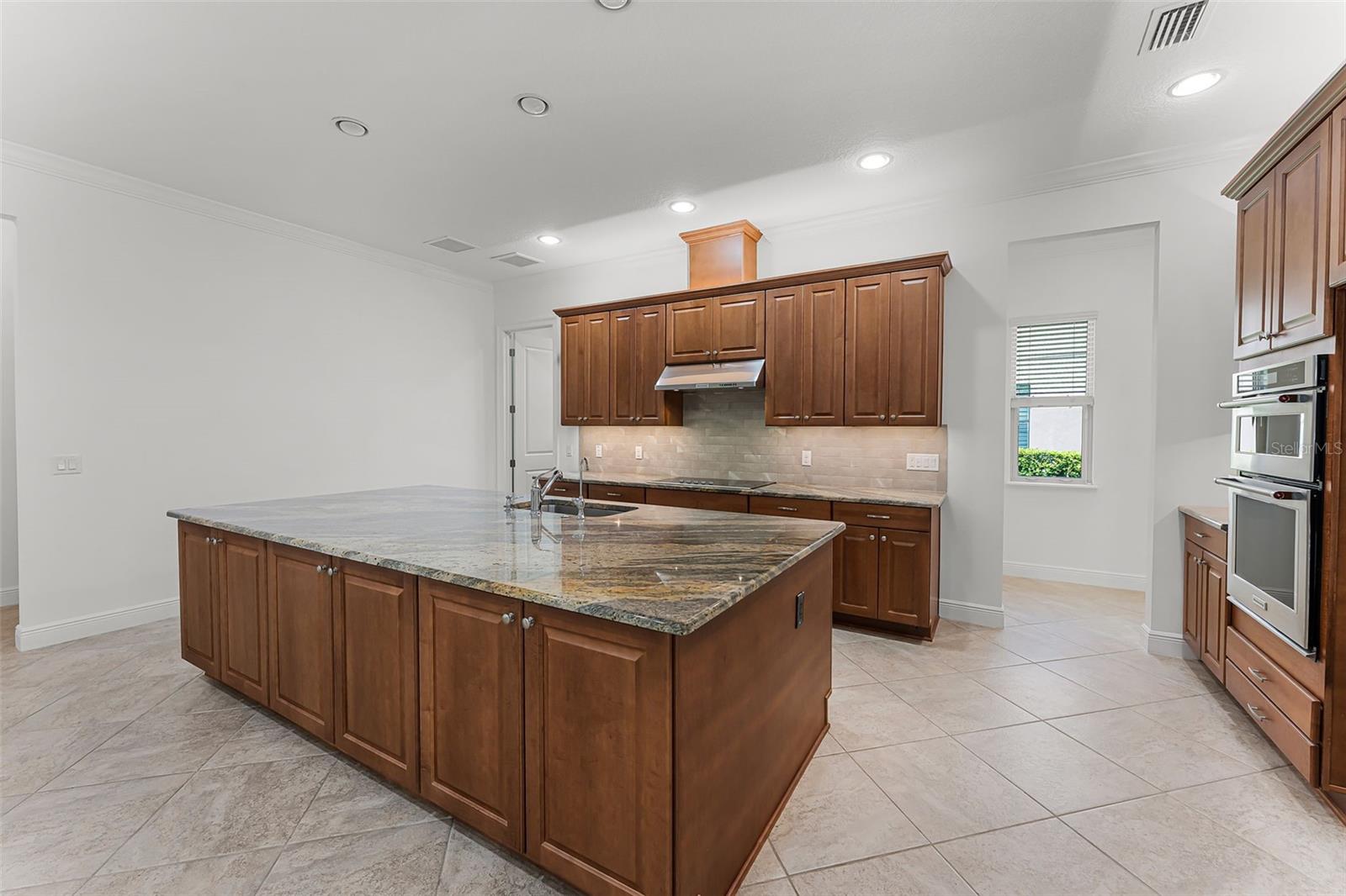 Image 11 of 70 For 10630 Mobberley Circle