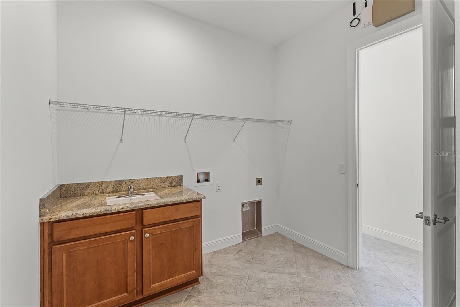 Image 19 of 70 For 10630 Mobberley Circle