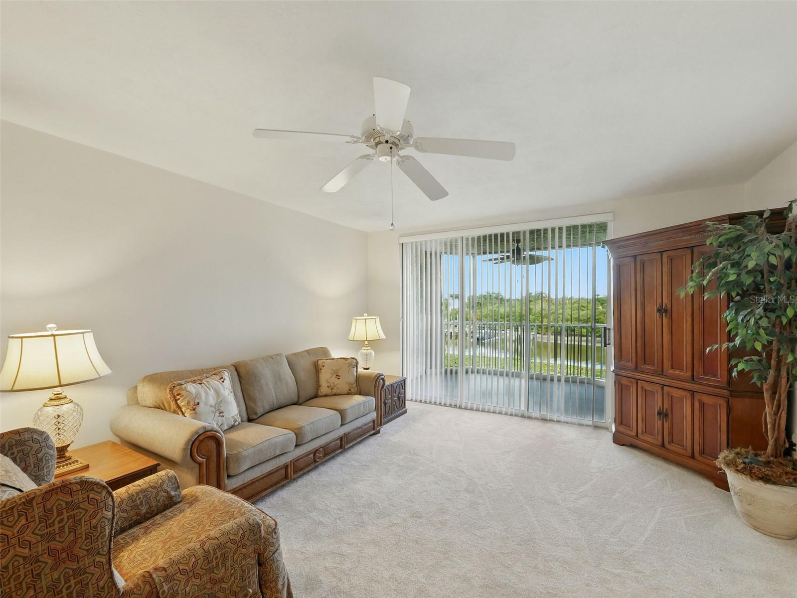 Image 16 of 48 For 426 Bouchelle Drive 202