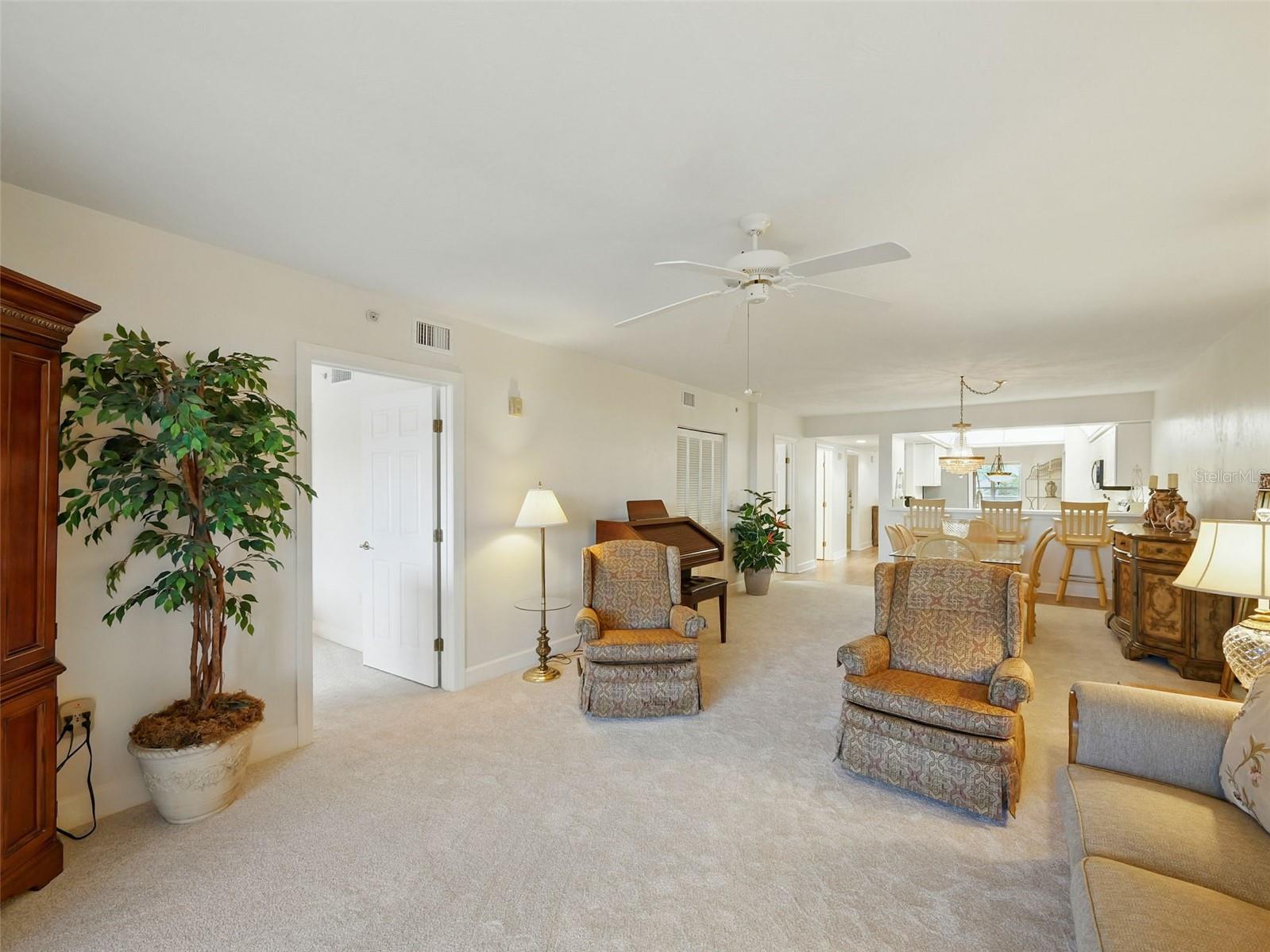 Image 17 of 48 For 426 Bouchelle Drive 202