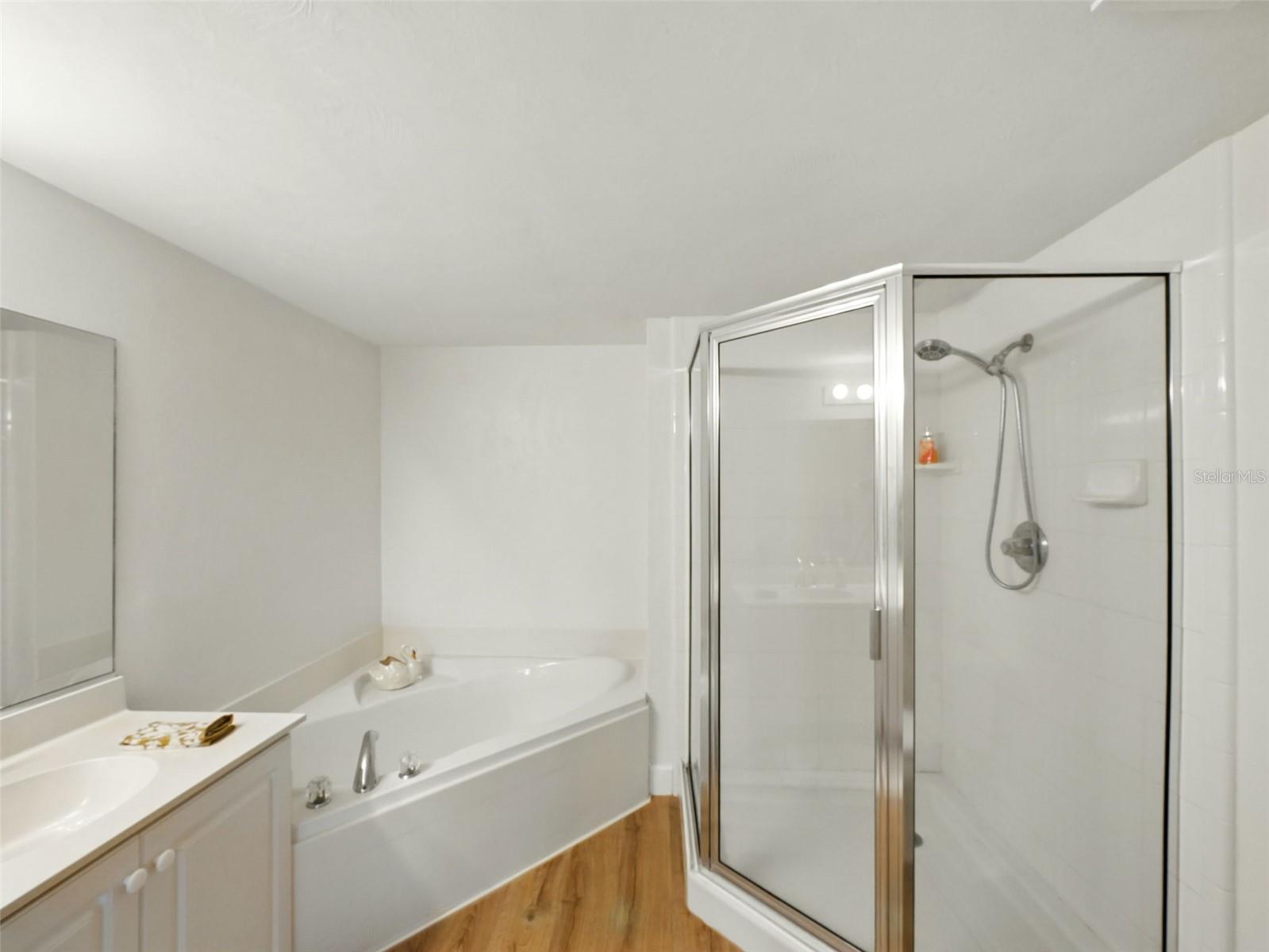 Image 23 of 48 For 426 Bouchelle Drive 202
