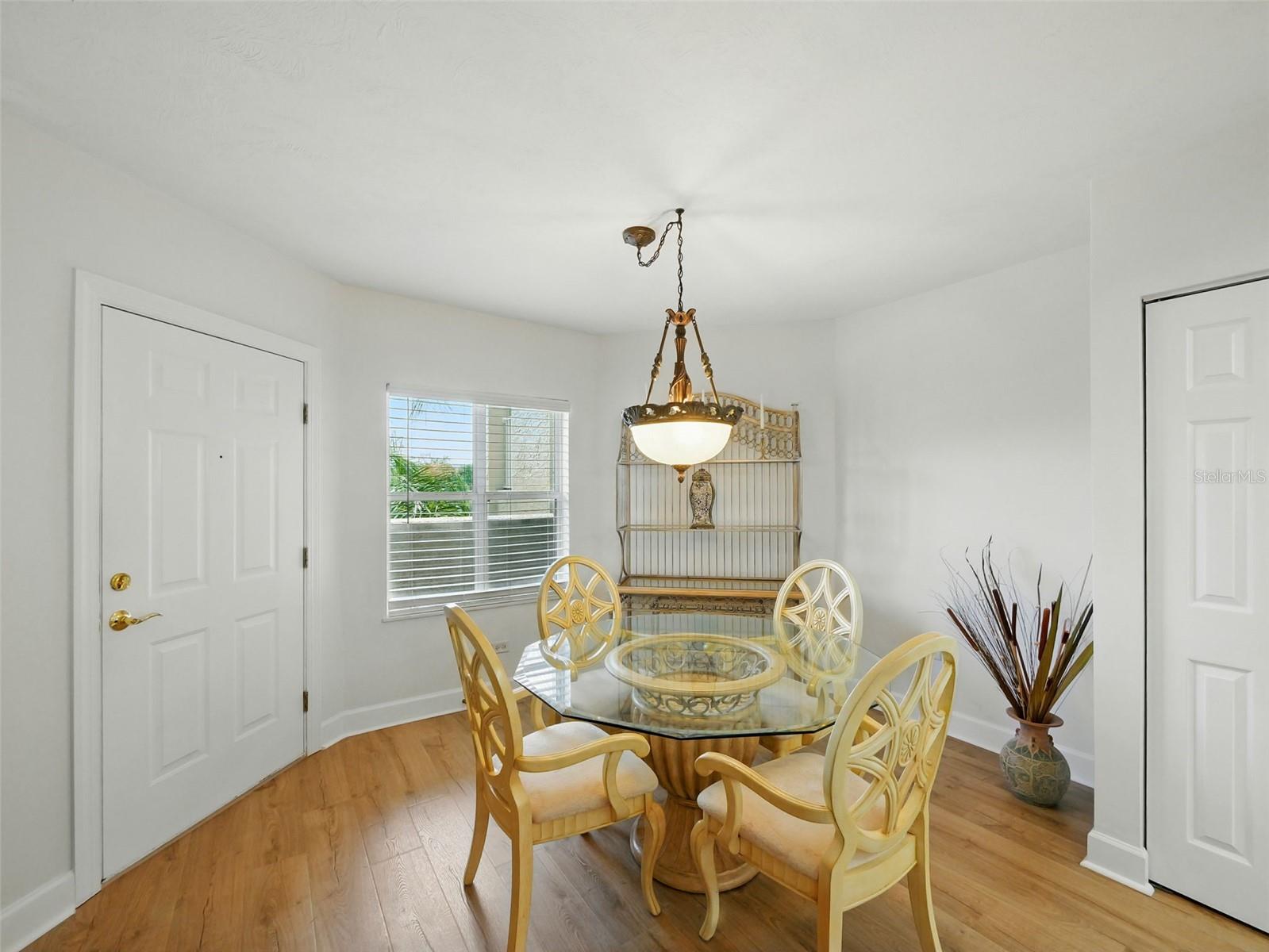 Image 5 of 48 For 426 Bouchelle Drive 202