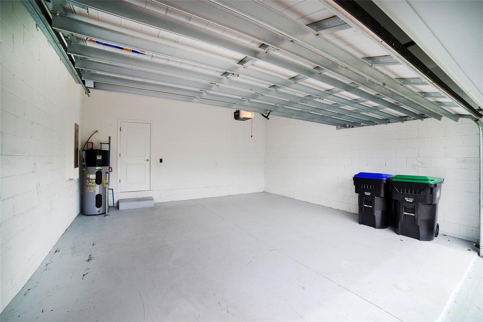 Image 40 of 47 For 7530 Summerlake Groves Street