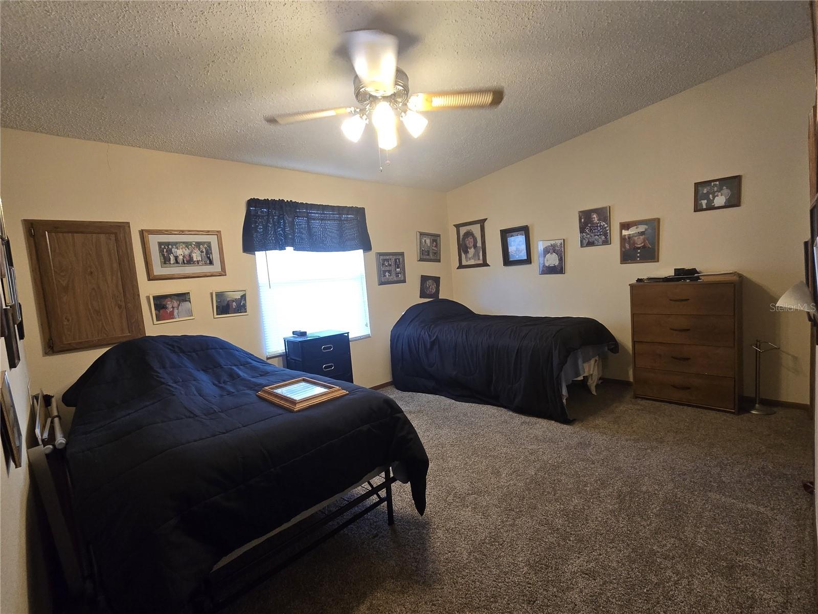 Image 15 of 32 For 2627 Fiddlewood Court 868