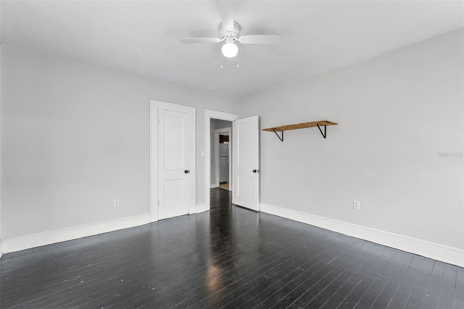 Image 22 of 43 For 25 Pinecrest Avenue