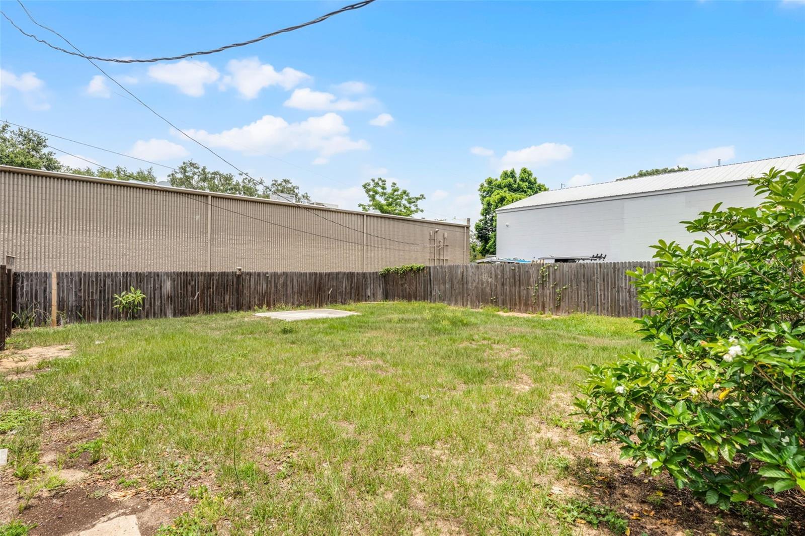 Image 43 of 43 For 25 Pinecrest Avenue