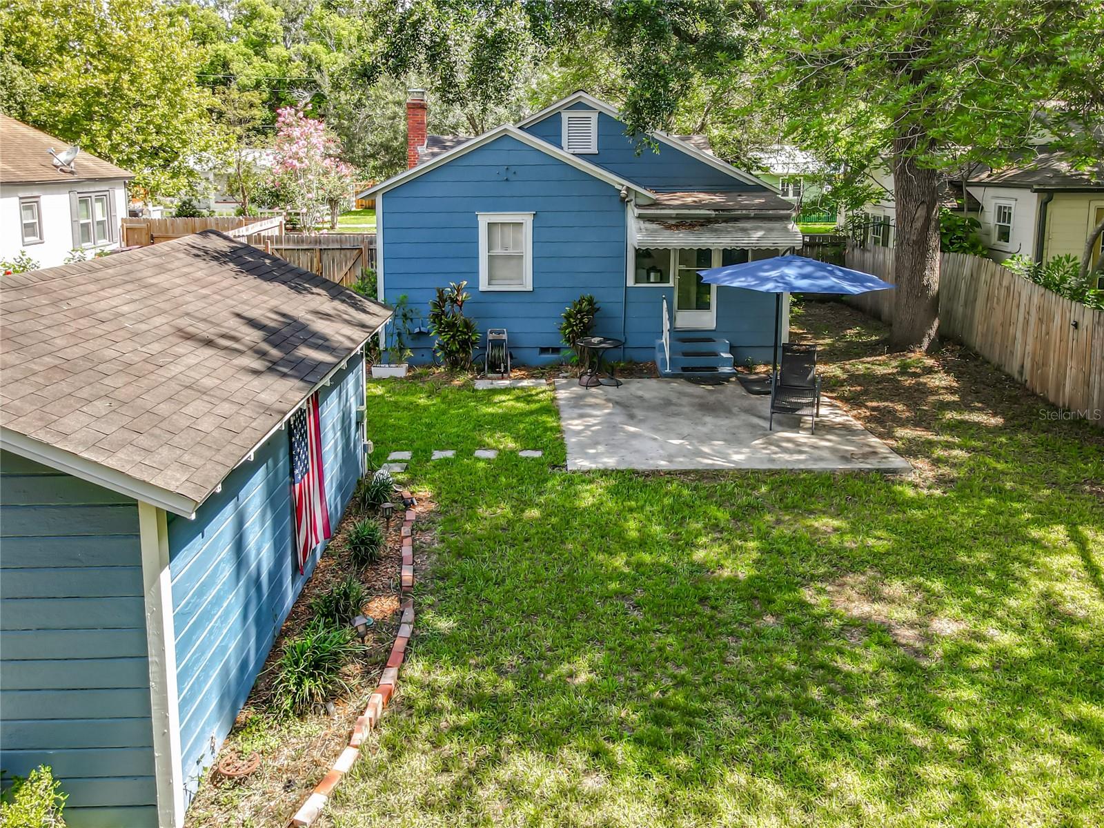 Image 29 of 31 For 1642 Mount Vernon Street