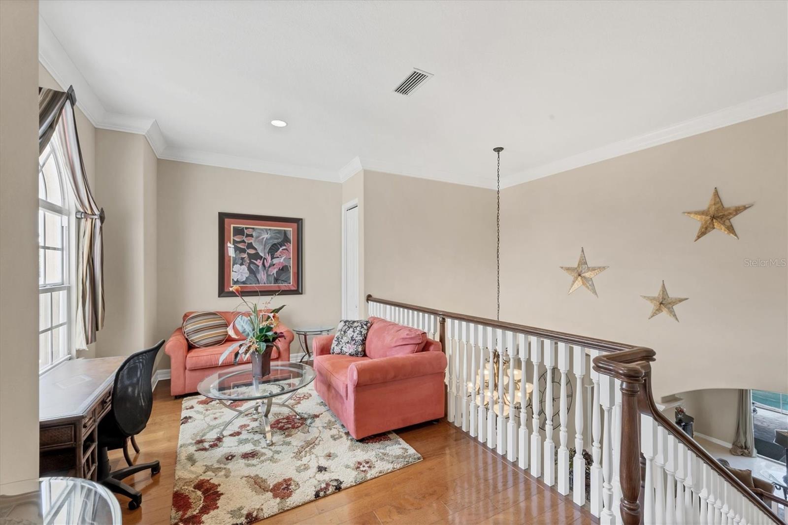Image 31 of 66 For 811 Laguna Drive