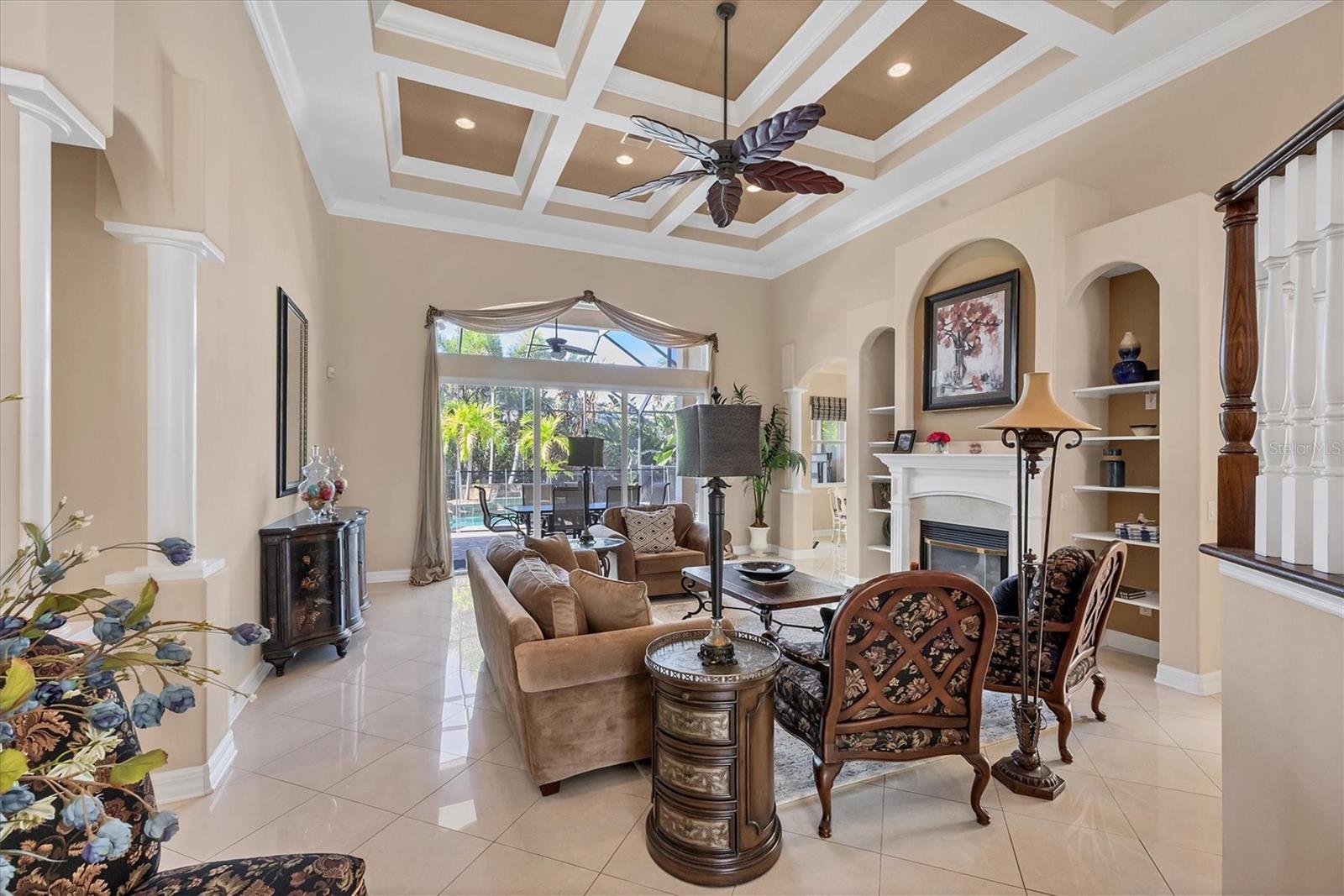 Image 9 of 66 For 811 Laguna Drive