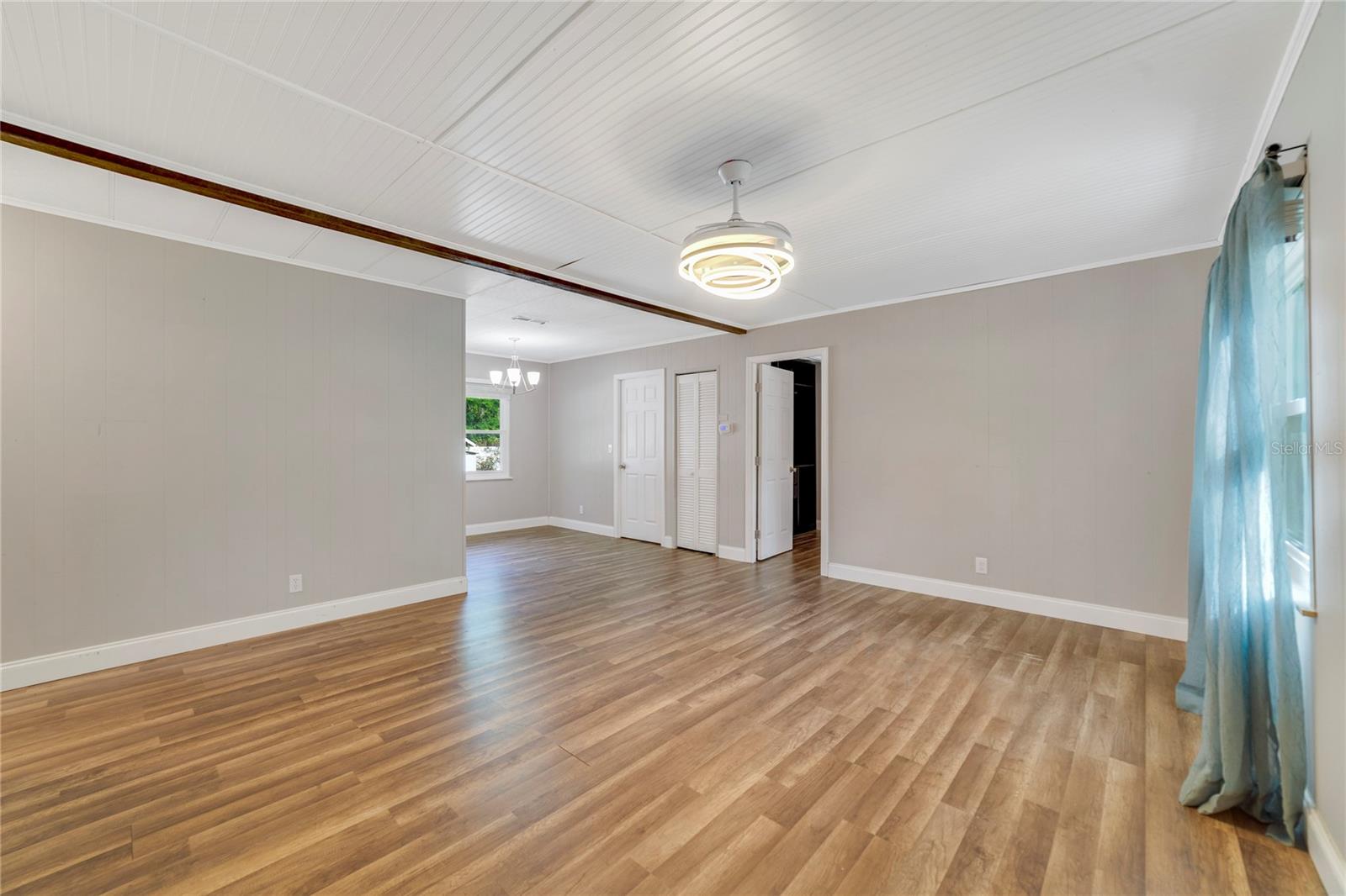 Image 6 of 15 For 220 Colony Drive