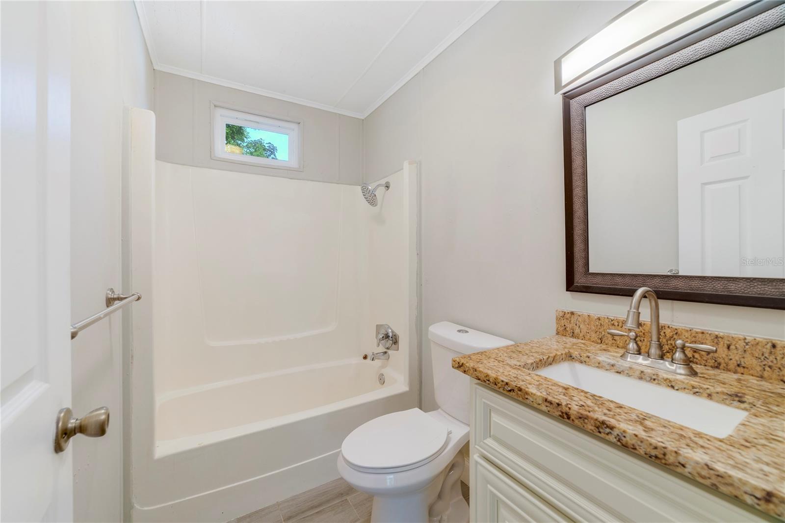 Image 9 of 15 For 220 Colony Drive
