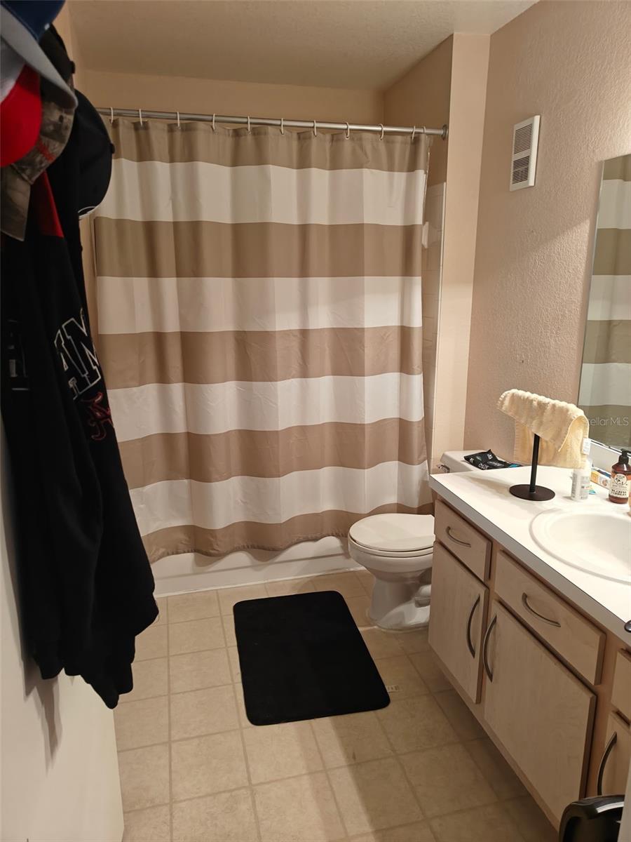 Image 10 of 27 For 7230 Westpointe Boulevard 1235