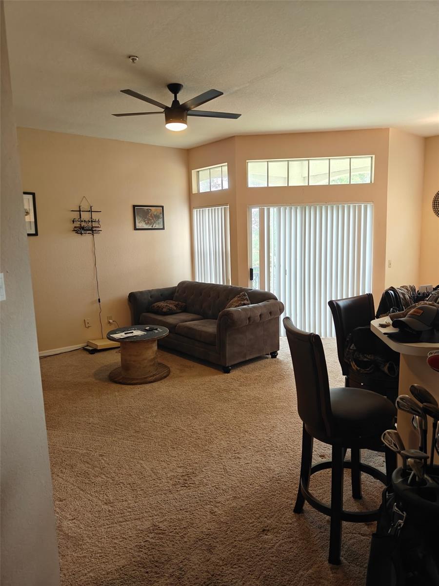 Image 5 of 27 For 7230 Westpointe Boulevard 1235