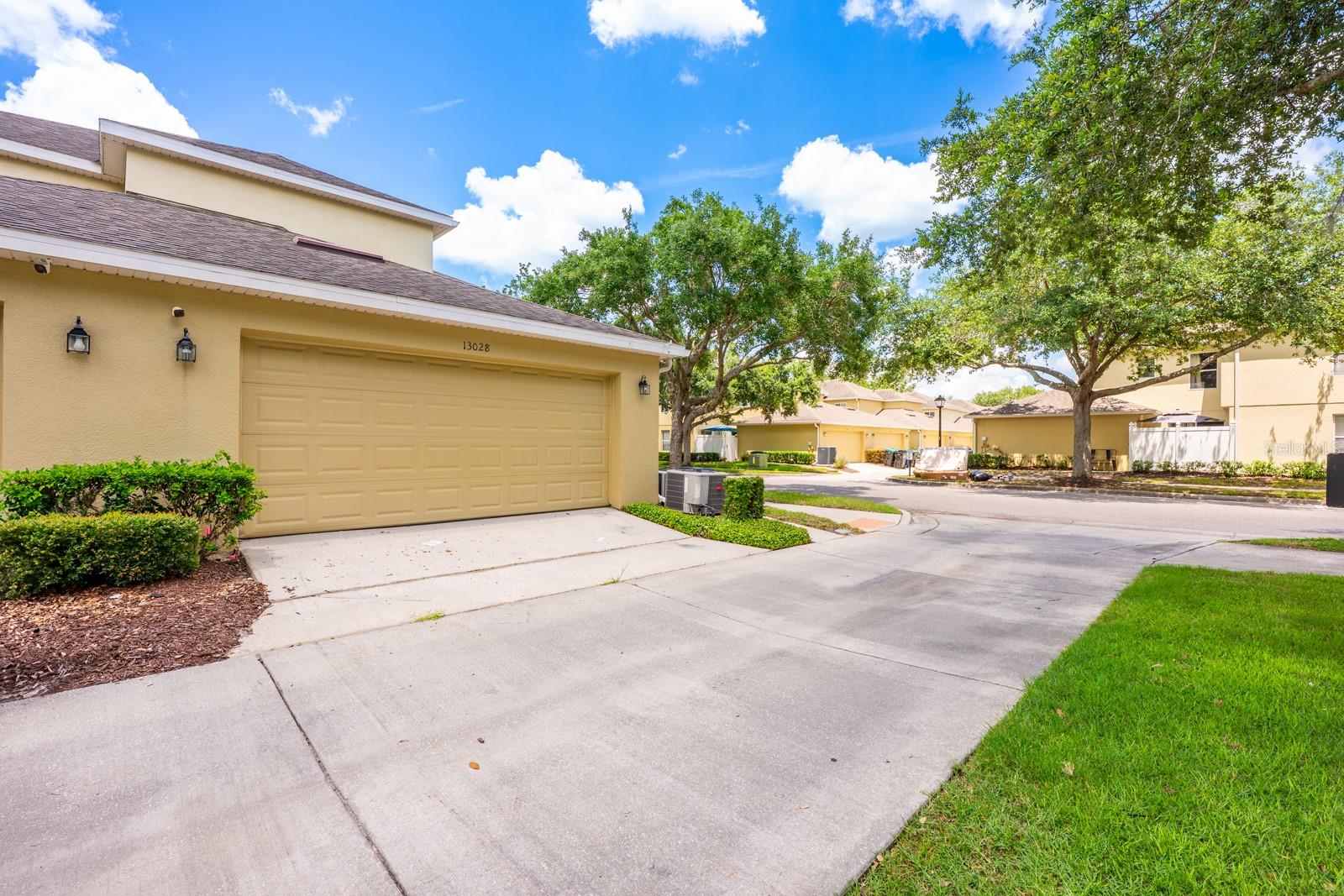 Image 22 of 38 For 13028 Auburn Cove Lane