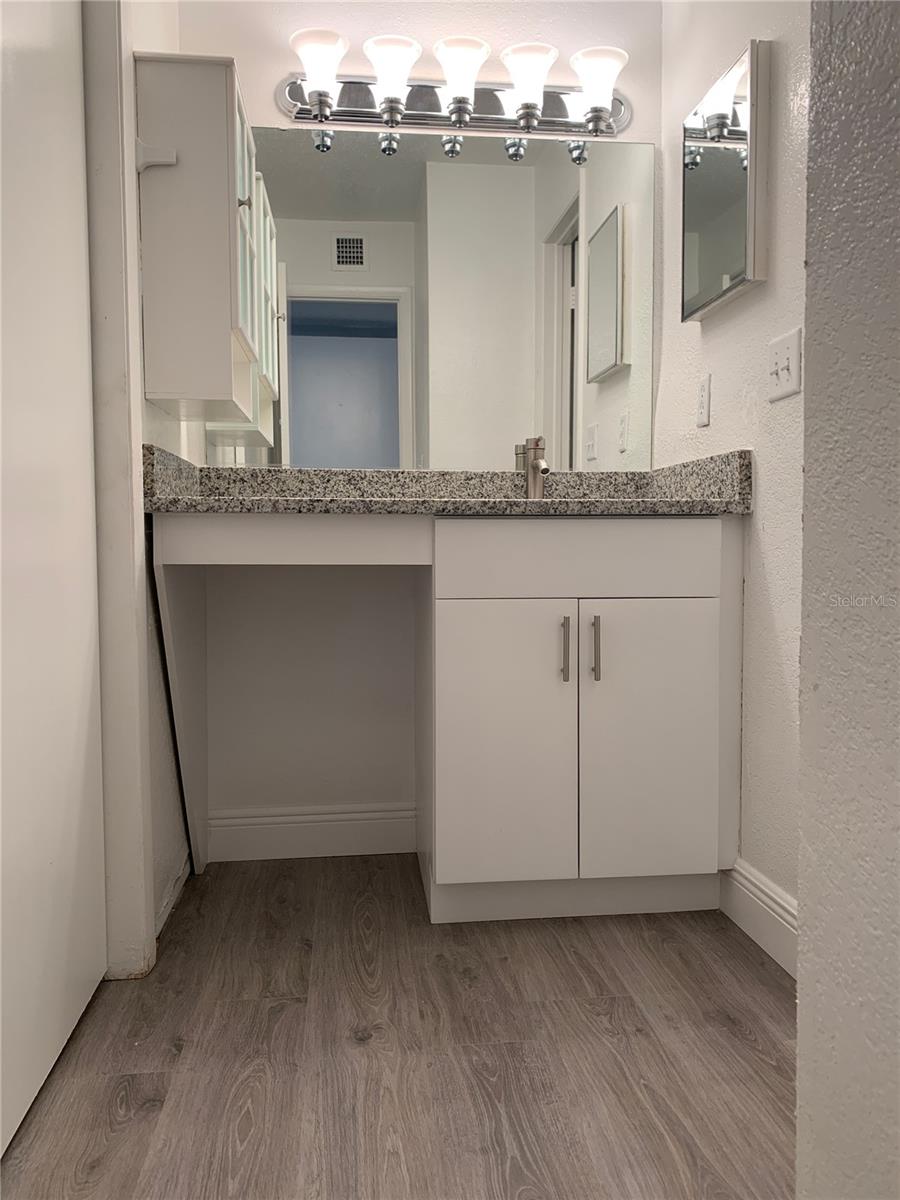 Image 11 of 14 For 4353 Semoran Boulevard 6