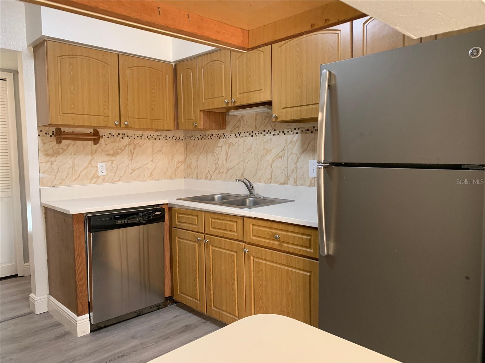 Image 4 of 14 For 4353 Semoran Boulevard 6