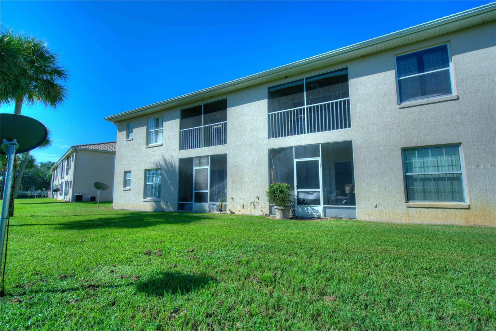 Image 13 of 18 For 13313 Fairway Glen Drive 103