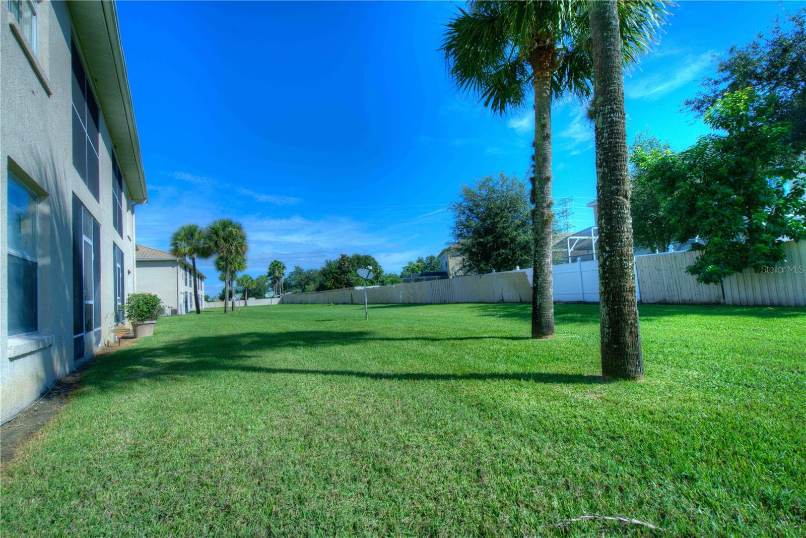 Image 14 of 18 For 13313 Fairway Glen Drive 103