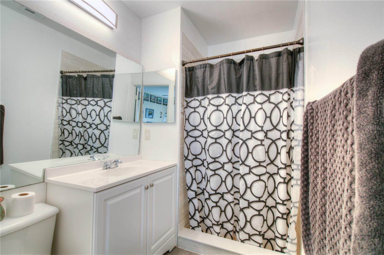 Image 9 of 18 For 13313 Fairway Glen Drive 103