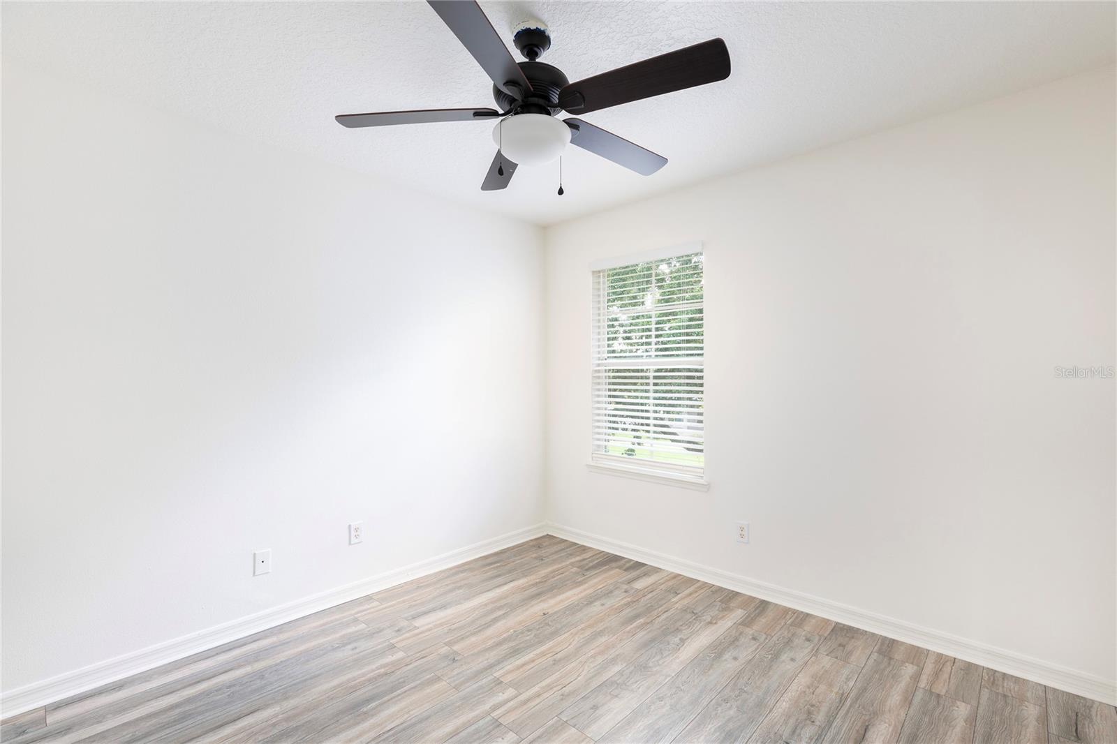 Image 14 of 18 For 2211 J Lawson Boulevard