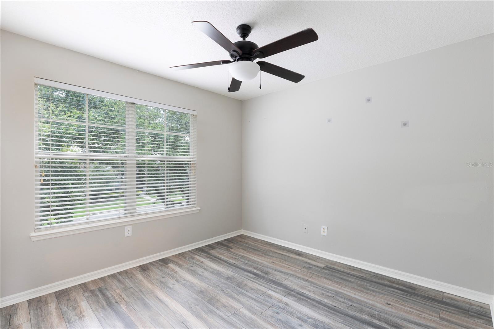 Image 16 of 18 For 2211 J Lawson Boulevard
