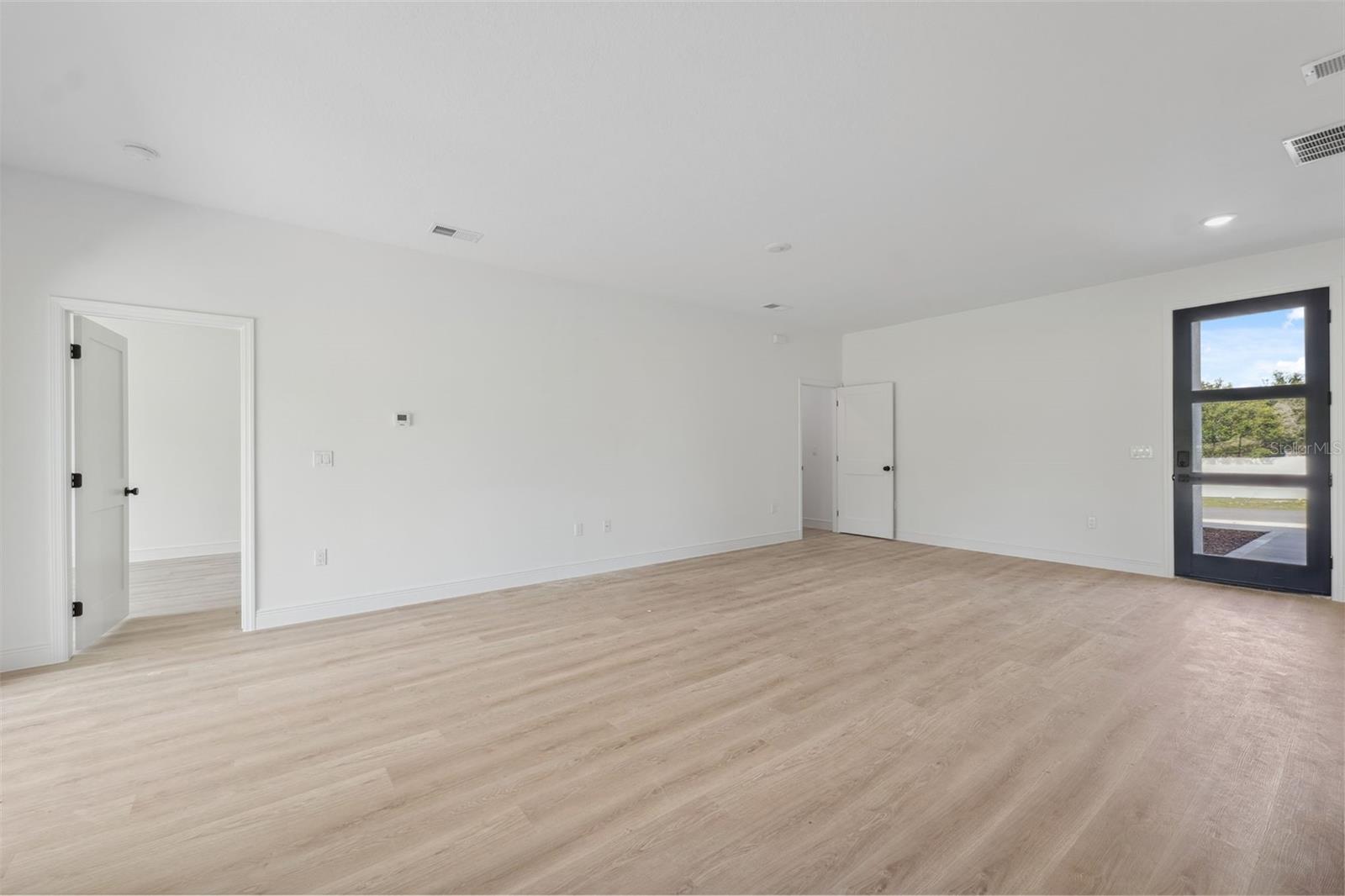 Image 19 of 39 For 17315 26th Terrace Road