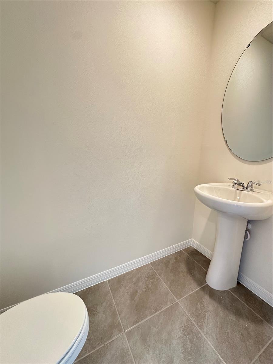 Image 17 of 38 For 6632 Druid Way