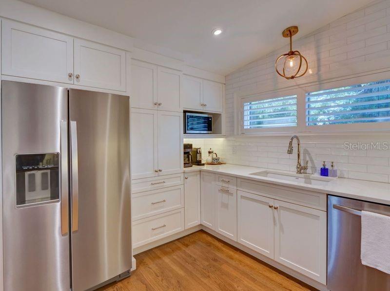 Image 12 of 48 For 1791 Spruce Avenue