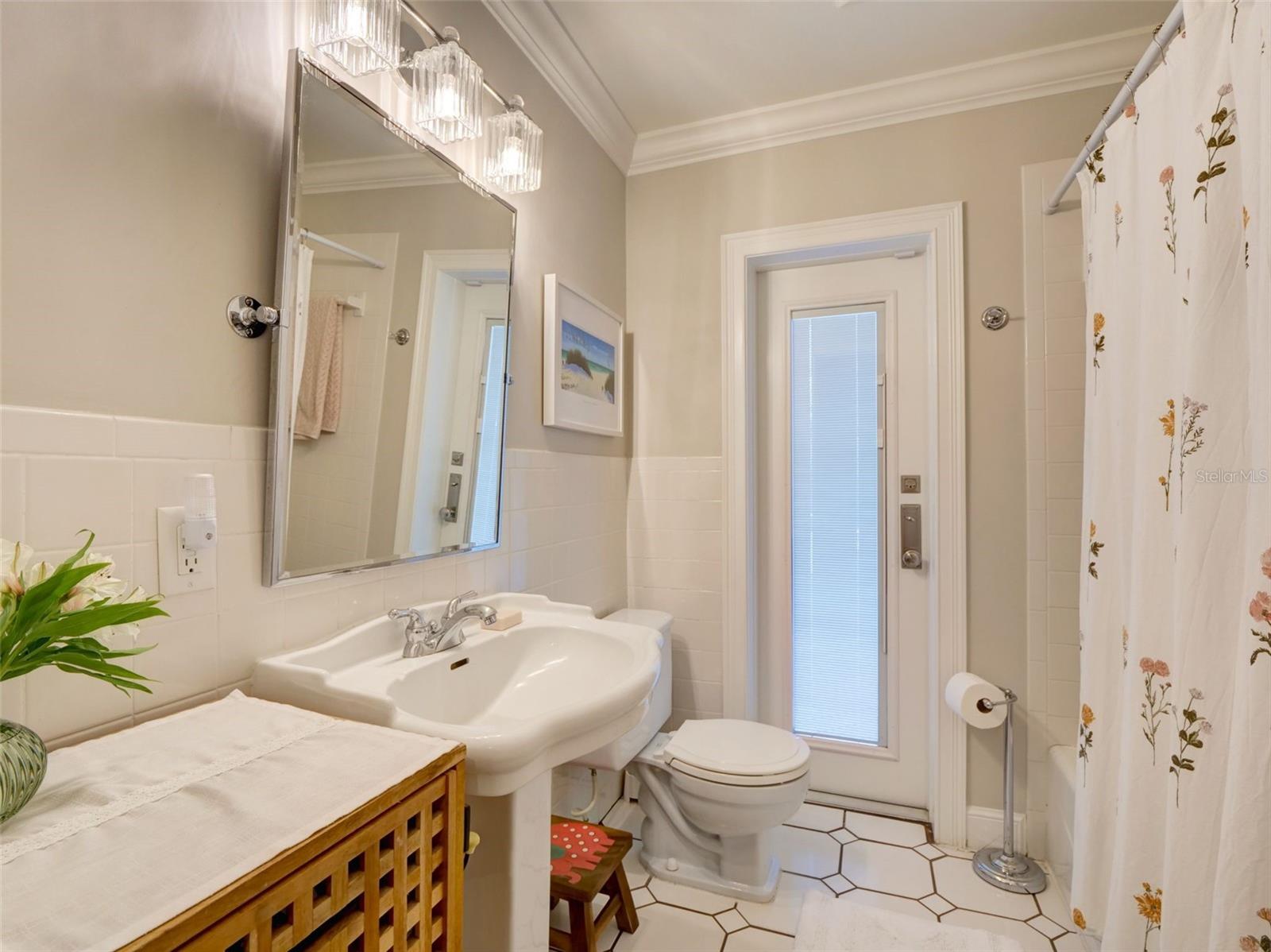 Image 22 of 48 For 1791 Spruce Avenue