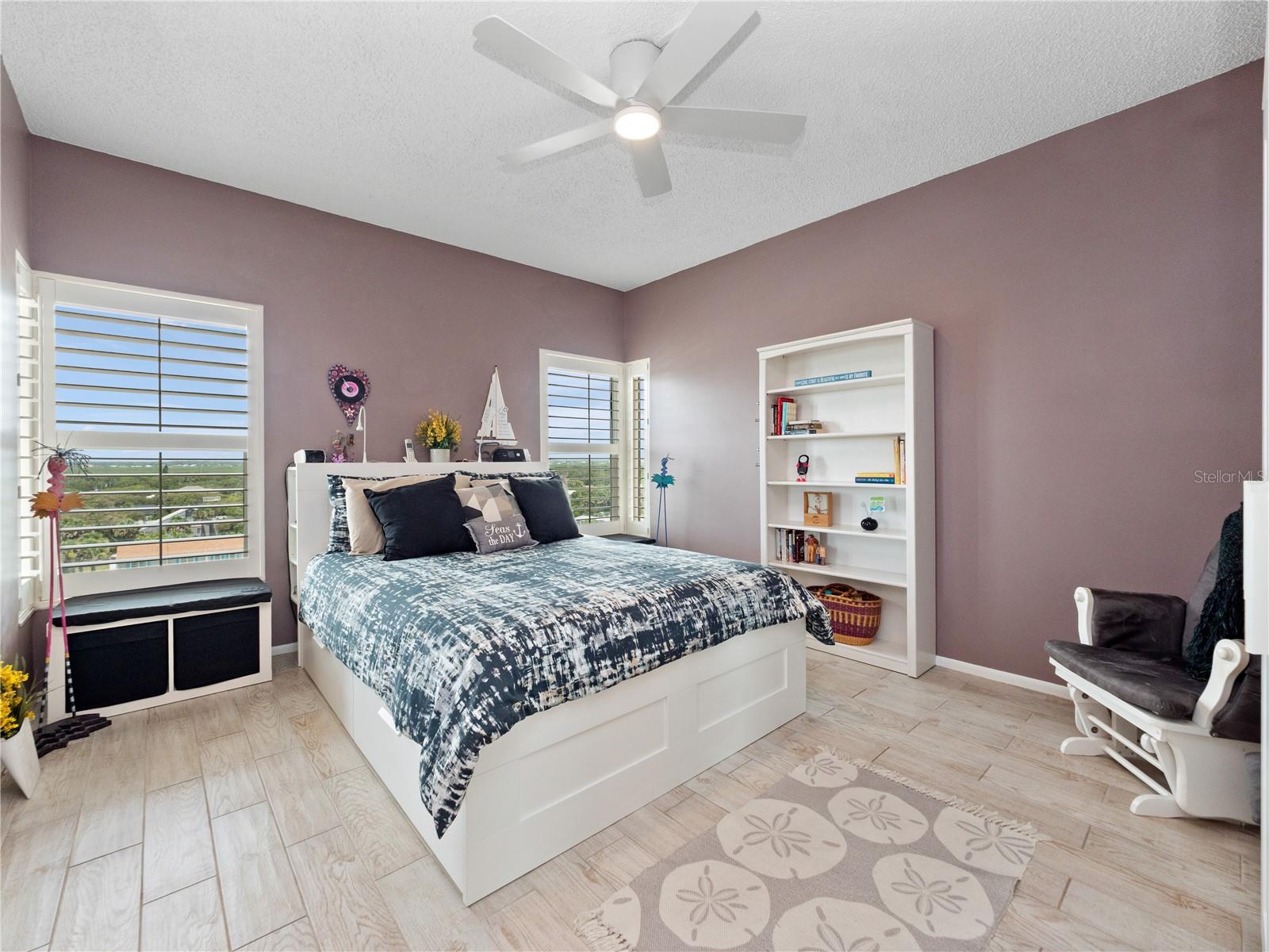 Image 18 of 37 For 2121 Hill Street 7b