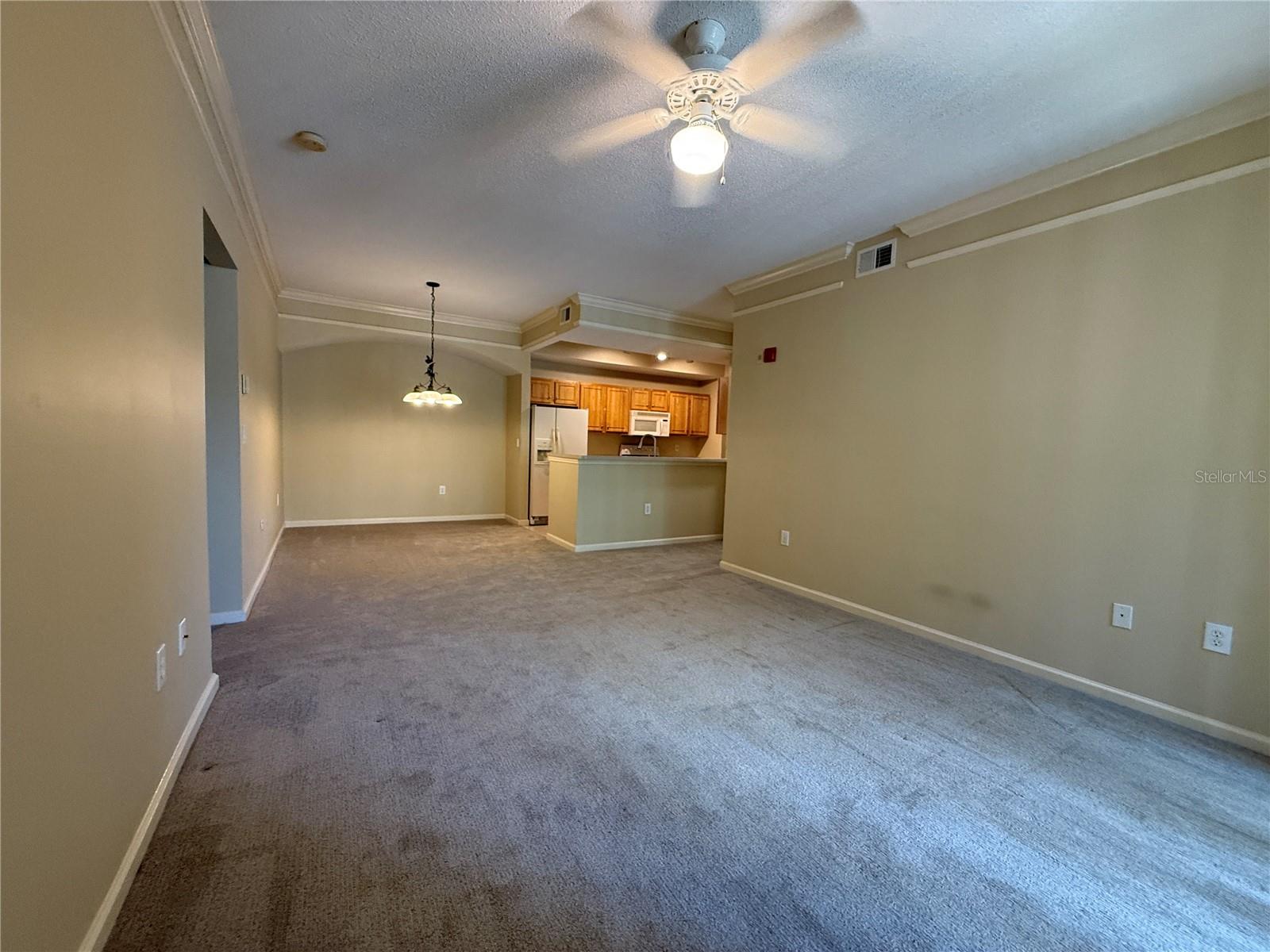 Image 6 of 47 For 12016 Villanova Drive 102