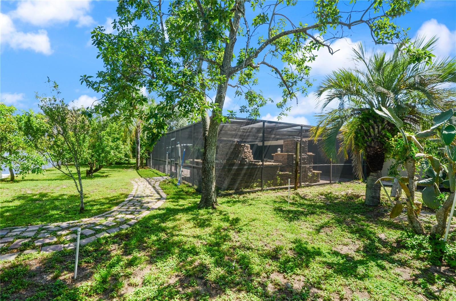 Image 33 of 36 For 209 7th Street S