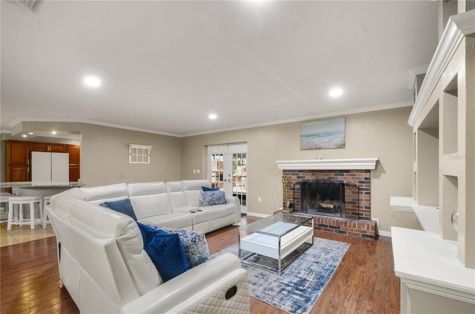 Image 7 of 36 For 209 7th Street S