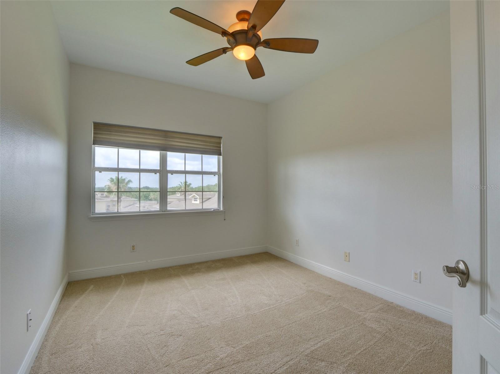 Image 20 of 42 For 17322 Chateau Pine Way