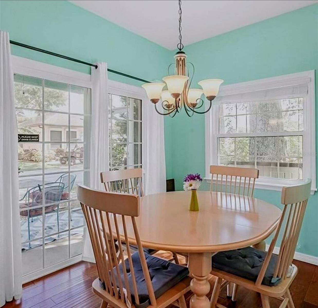 Image 10 of 41 For 2601 Frontier Drive 328