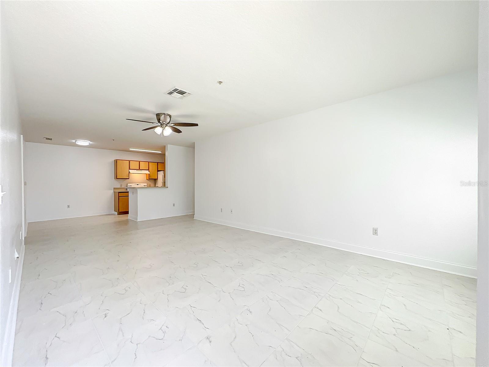 Image 10 of 43 For 6524 Swissco Drive 1012