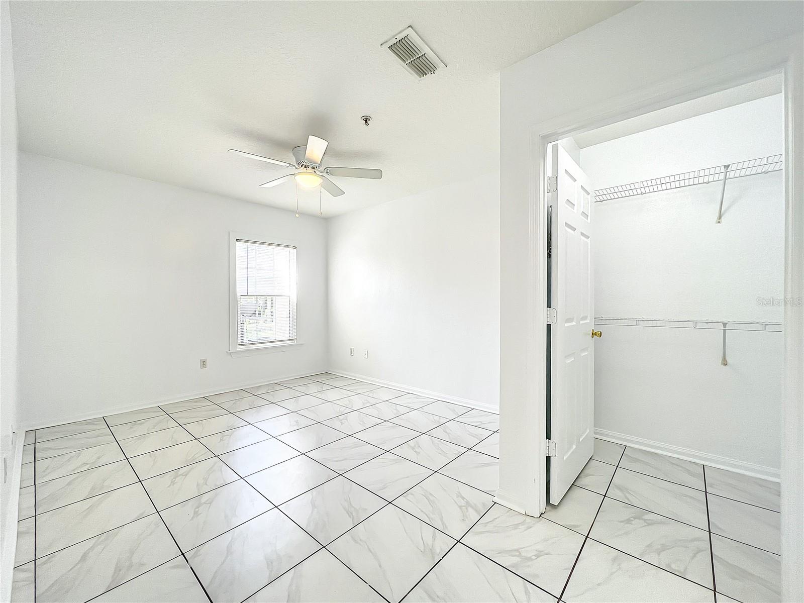 Image 22 of 43 For 6524 Swissco Drive 1012