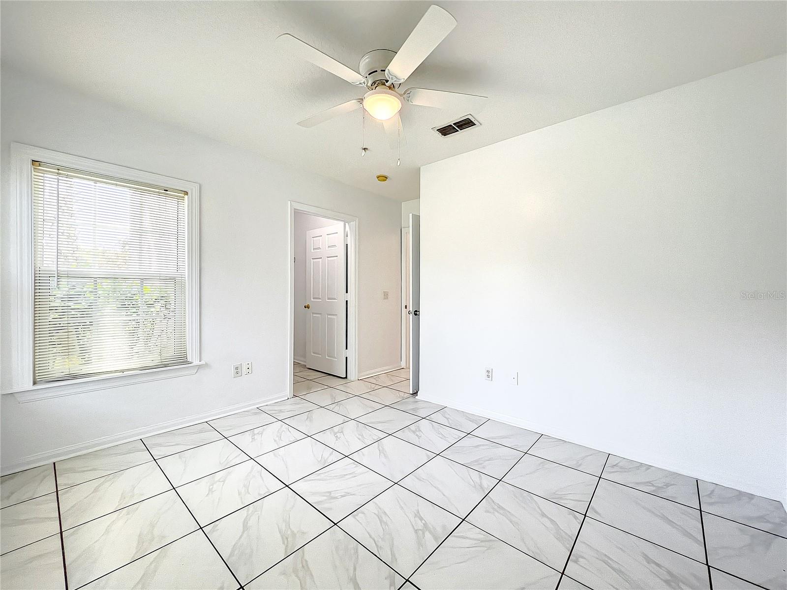Image 29 of 43 For 6524 Swissco Drive 1012