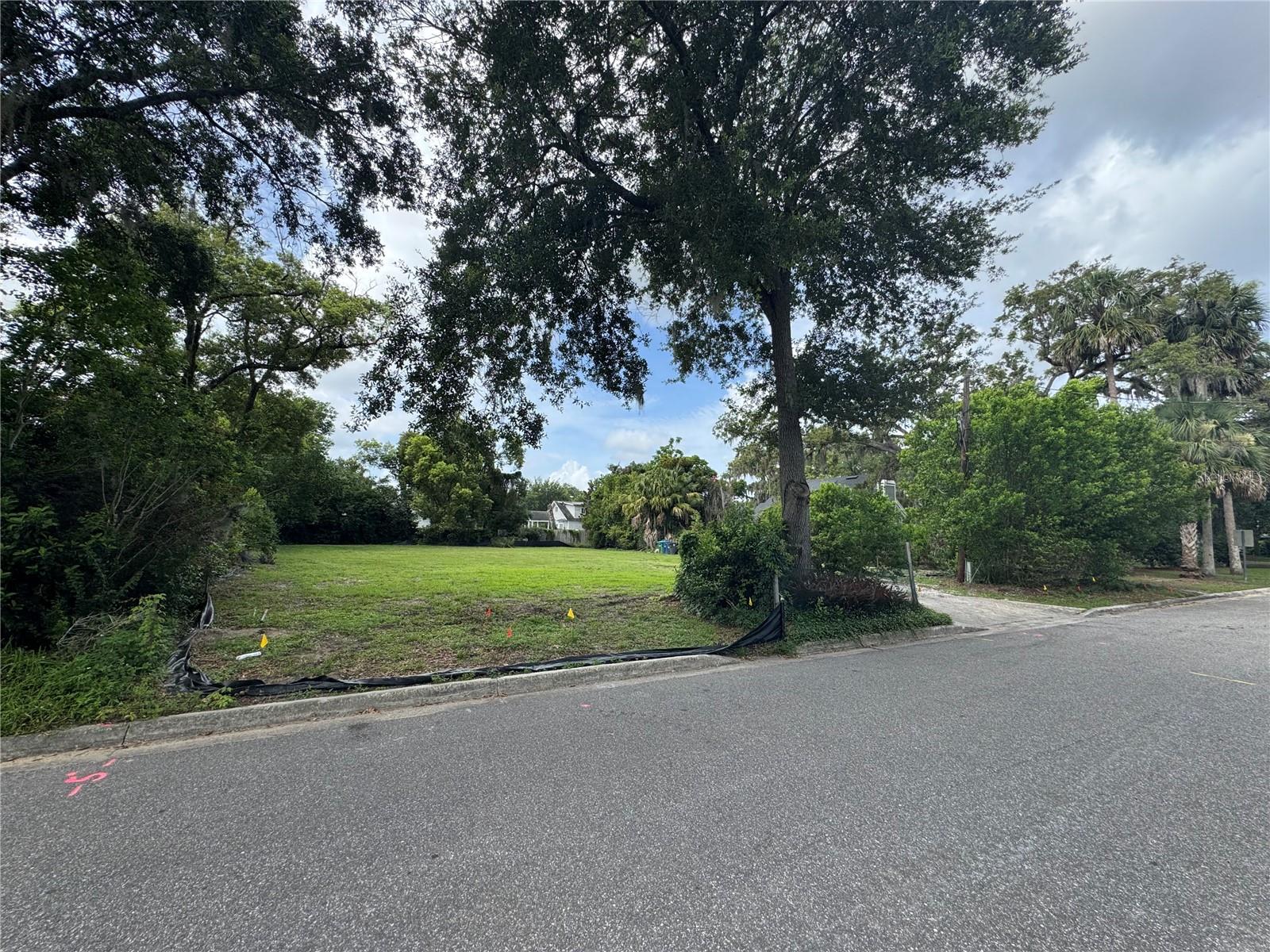 Image 4 of 7 For 1756 Hollywood Avenue
