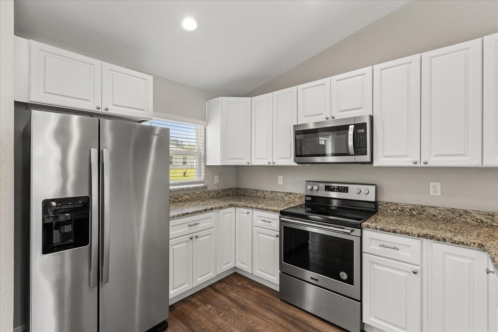 Image 13 of 35 For 9140 153rd Place